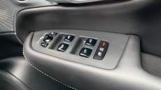 Volvo XC90 2.0 B6P Ultimate Dark 5dr AWD Geartronic Petrol Estate